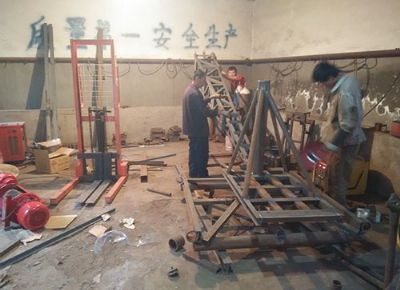 點(diǎn)擊查看詳細(xì)信息<br>標(biāo)題：華友機(jī)械多用途吊J 閱讀次數(shù)：7672