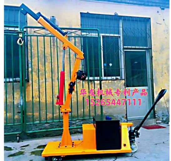 點擊查看詳細(xì)信息<br>標(biāo)題：裝車卸貨用小吊機 閱讀次數(shù)：1986