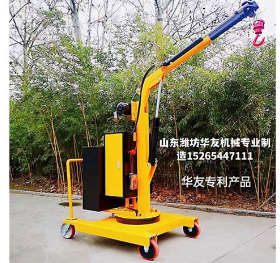 點(diǎn)擊查看詳細(xì)信息<br>標(biāo)題：移動(dòng)式小吊機(jī)(室內(nèi)外通用) 閱讀次數(shù)：3337