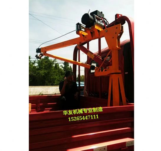 點(diǎn)擊查看詳細(xì)信息<br>標(biāo)題：車載小吊機(jī)  液壓小吊機(jī) 閱讀次數(shù)：1928